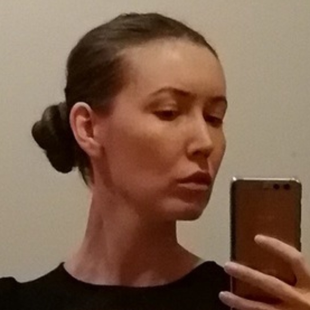 Meet your Posher, Elena